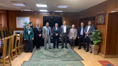 بتكلفة 660 مليون جنيه.. «نقل الكهرباء» توقع عقد لإنشاء محطة محولات المنيا