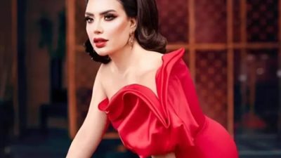 عبير صبرى تحتفل بعيد ميلادها علي طريقتها الخاصة