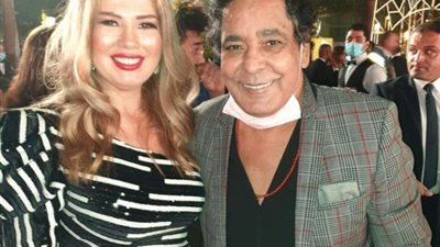 ”الكينج تاريخ كبير وعظيم”.. رانيا فريد تحتفل بعيد ميلاد محمد منير بهذه الكلمات