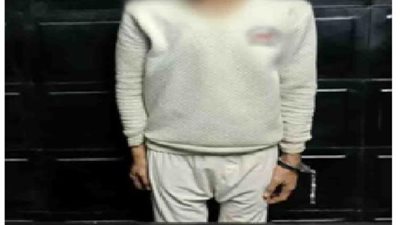 لص الهواتف المحمولة من المواطنين سقط فى قبضة رجال مباحث القاهرة