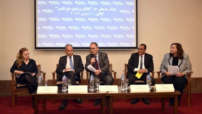 بدءا من العام الدراسي الجديد ..الجامعة الأمريكية بالقاهرة تطلق برنامج منح التميز بتغطية تتراوح من 20% إلى 100% للمصروفات الدراسية