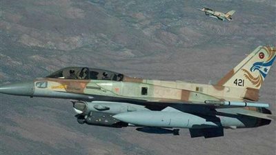 تحليق مكثف لطائرات جيش الاحتلال الإسرائيلي علي حدود دولة عربية كبري