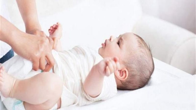 حفاضات الأطفال