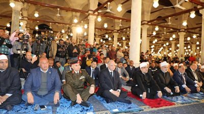 محافظ القاهرة يشهد إحتفال وزارة الاوقاف بذكرى انتصارات العاشر من رمضان