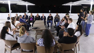 صور.. لقاء رئيس الطائفة الإنجيلية بوفد الشباب الألماني المصري وتكريم الدكتور القس صموئيل زكي