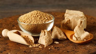 الخميرة.. الحل المثالي لمشاكل البشرة والوجه