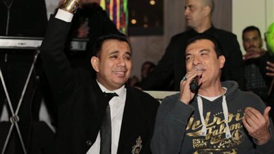 محمود الليثى يشعل أقوى السهرات الرمضانية بمشاركة إيهاب توفيق ونور عبد السلام «أعرف الحكاية»..(صور)