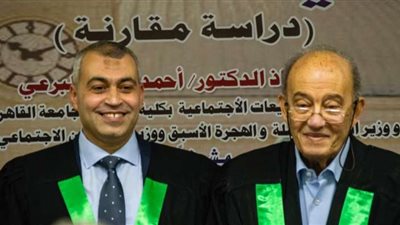 «حقوق القاهرة» تمنح الباحث طارق شعبان درجة الدكتوراة عن رسالة «التنظيم القانوني لعقد العمل»