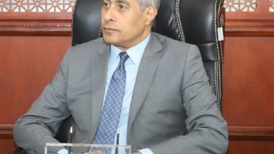 وزير القوى العاملة يحدد موقف إجازة شم النسيم للعاملين بالقطاع الخاص