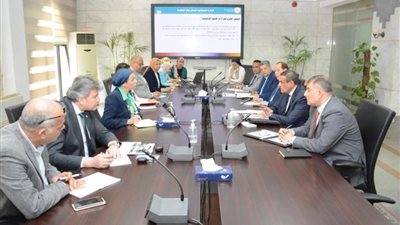 التنمية المحلية والبيئة يُناقشان الموقف التنفيذي لمنظومة المخلفات بالمحافظات