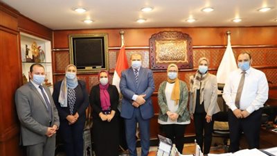 صور.. لقاء وزير القوى العاملة بممثلي مبادرة ” فتيات في أدوار قيادية ”