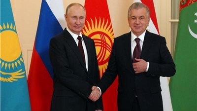 تفاصيل لقاء الرئيس الروسي ونظيره الأوزبكي