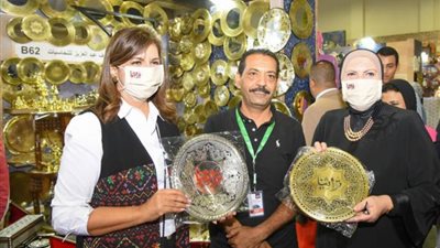 وزيرة التجارة تتحدث عن معرض تراثنا: أتاح الفرصة لعرض منتجات المبدعين