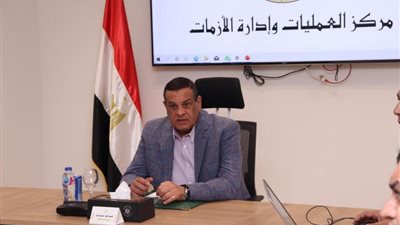 وزير التنمية المحلية: حملات مكثفة للرقابة على محطات الوقود والمواقف للتأكد من الإلتزام بالتعريفة الجديدة