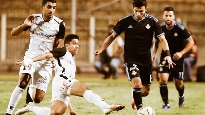 بيراميدز والطلائع حبايب في الشوط الأول