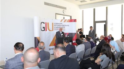 وزير التعليم العالي يشهد احتفالية تسليم الطلاب المُتفوقين بالجامعة الألمانية الدولية منح التميز الأكاديمي