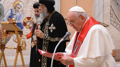 هدية المحبة.. بابا الفاتيكان يُنشأ مذبح باسم شهداء الأقباط بليبيا