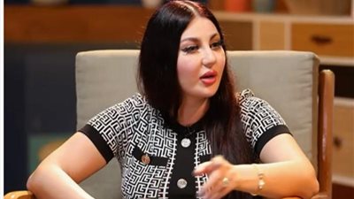 صافيناز: بقول يا رب قبل ما أرقص عشان مموتش على المسرح