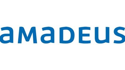 شراكة استراتيجية بين ”أماديوس” و ”مصر للطيران” لتعزيز أنظمة حجز الطيران العالمية