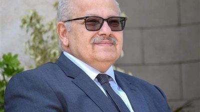 الخشت يرأس اجتماع مجلس إدارة مركز اللغات بجامعة القاهرة لمناقشة أنشطته وبرامجه التدريبية