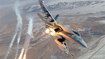 مقتل اثنين من قيادات ”القاعدة” في غارة أمريكية شمال غرب سوريا