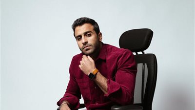 إسلام علاء يقدم فيلم وثائقي عن فن التصوير في العالم العربي