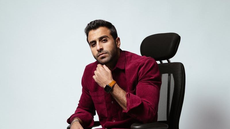 إسلام عادل