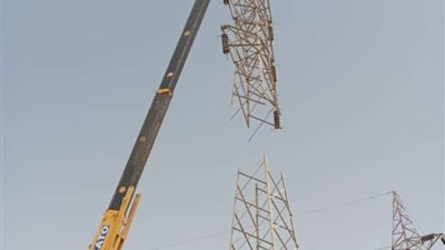 «الكهرباء» تعلن استكمال التغذية لكل المنشآت الحيوية بأبو سمبل وتجهيز البرج الجديد