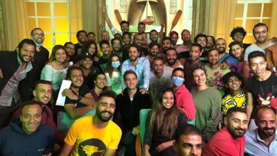 فركش.. دنيا سمير غانم تودع تصوير فيلمها الجديد ”تسليم أهالي”