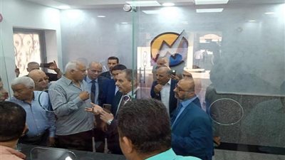 «مصر الوسطى» تفتتح مركزًا مطورًا لخدمة عملاء الكهرباء بأسيوط