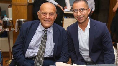 فودافون مصر تستكمل جهودها في دعم مؤسسة مجدي يعقوب للقلب.. وتتبرع بقميص  محمد صلاح في مزاد لصالح المؤسسة