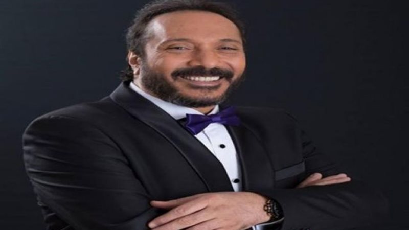 25 حفل على 3 مسارح