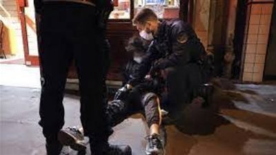 ننشر التفاصيل الكاملة لواقعة ذبح مدرس تاريخ بالعاصمة الفرنسية باريس