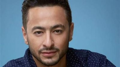 ”سباك وعامل في محل كفته”..حمادة هلال يكشف عن حياته قبل الشهرة