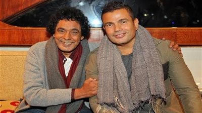 ”وهي عاملة إيه دلوقت”..خطفها الهضبة عمرو دياب من الكينج محمد منير..اعرف الحكاية