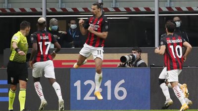 ميلان يحسم ديربي الغضب أمام إنتر ويتصدر الدوري الإيطالي