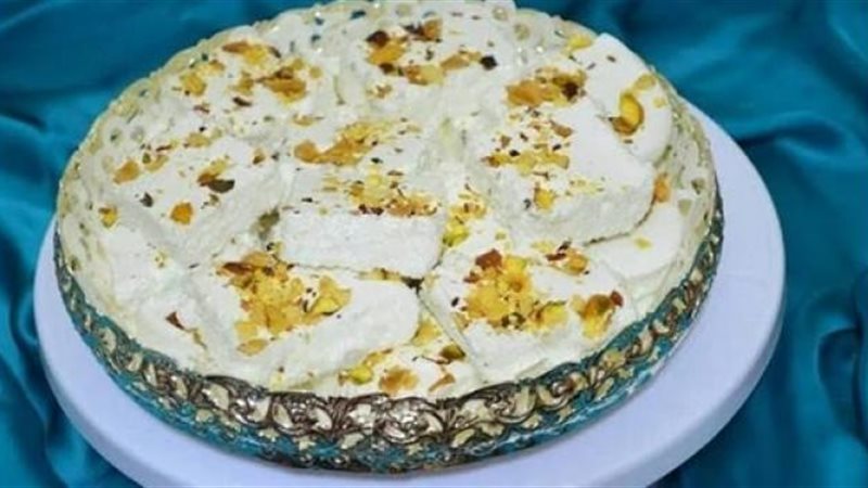 قشطية بالفواكه