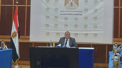 أسامة عسران يناقش إقرار مشروع الموازنة التخطيطية للشركة المصرية لنقل الكهرباء