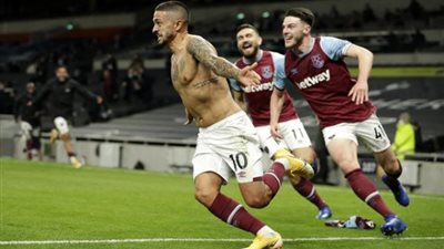 ريمونتادا وست هام تخطف نقطة مثيرة من توتنهام (3 – 3) بالبريميرليج