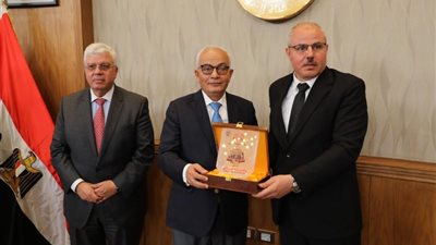 بالصور.. جامعة قناة السويس تستضيف اجتماع المجلس الأعلى للجامعات رقم 740