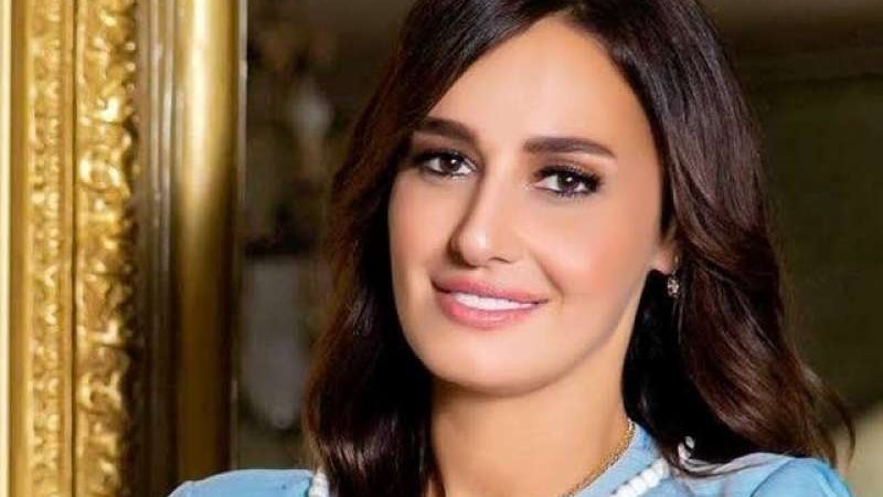 حلا شيحا