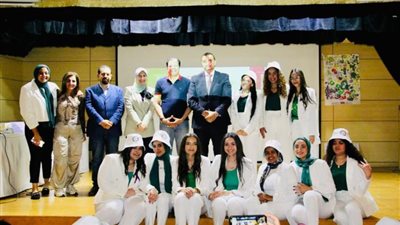 كلية اللغة والإعلام بالأكاديمية البحرية تختتم مشروعات التخرج بقسم الترجمة