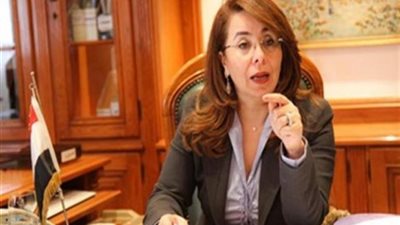 بمؤتمر دولي .. غادة والي تفتح النيران علي الاتجار فى الأسلحة النارية والأدوية المغشوشة في العالم