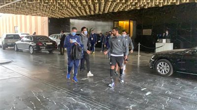 بيراميدز يغادر فندق الإقامة في طريقه لملعب محمد الخامس