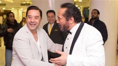 علي الحجار يفتح النار على مدحت صالح: ”واخد مشروعي وكلمتي كوبي بيست”