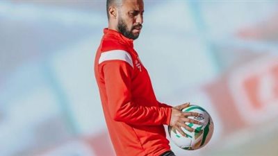 حسام عاشور ينضم لزعيم الثغر خلال أيام