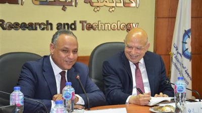 أكاديمية البحث العلمي تنظم ورشة عمل للمشروعات المشتركة في 22 جامعة