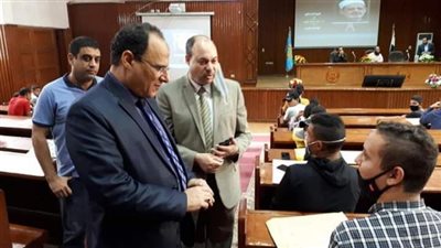 «عرفان» يتفقد الاختبارات الشخصية للطلاب الجدد بتربية بنين القاهرة