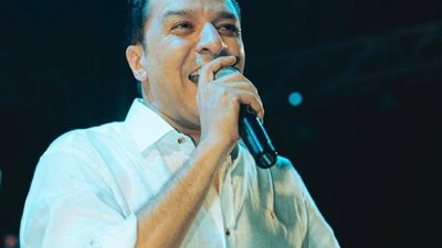 مصطفى كامل يتألق في ثاني حفلاته بالساحل الشمالي .. صور