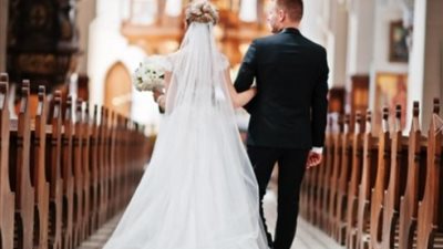 آخر تقاليع كورونا.. حكاية العروس التى أجبرت ضيوف حفل زفافها لدفع تكاليف الفرح